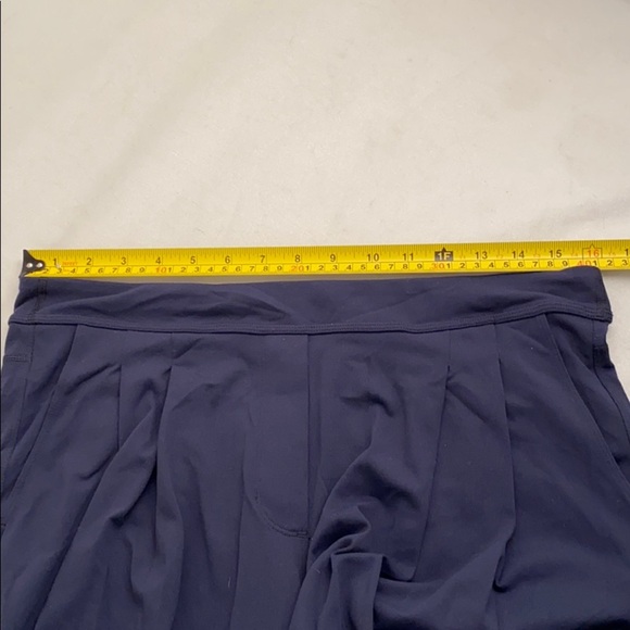 Lululemon navy pleated wide leg cropped pants - Picture 8 of 12